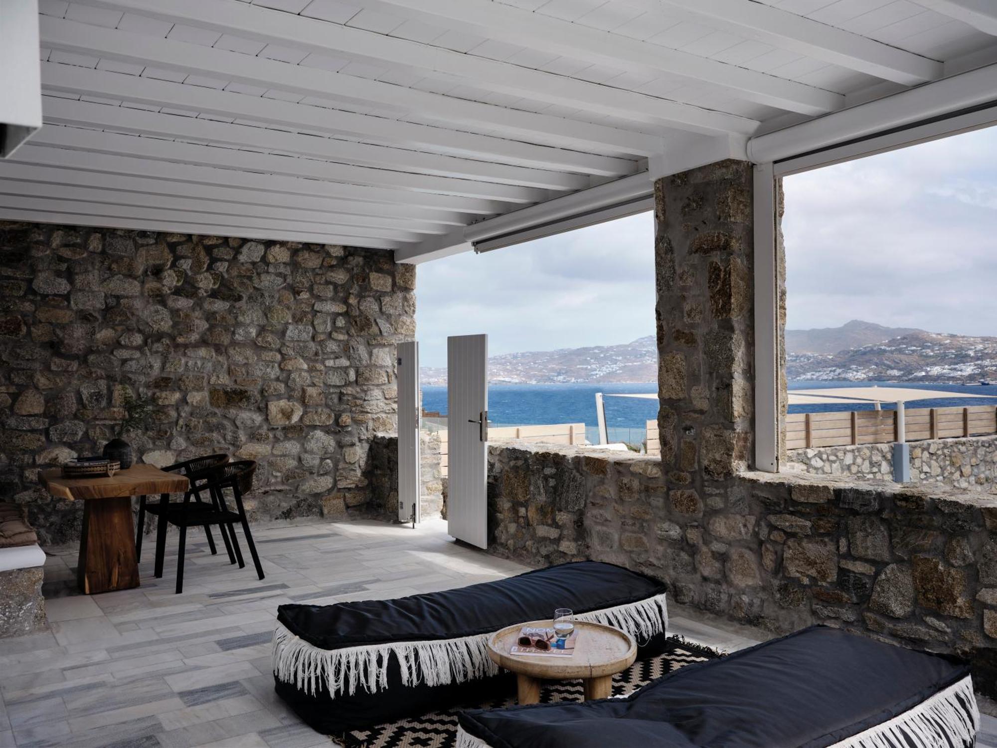 Mykonos No5 Luxury & Hotel 4*